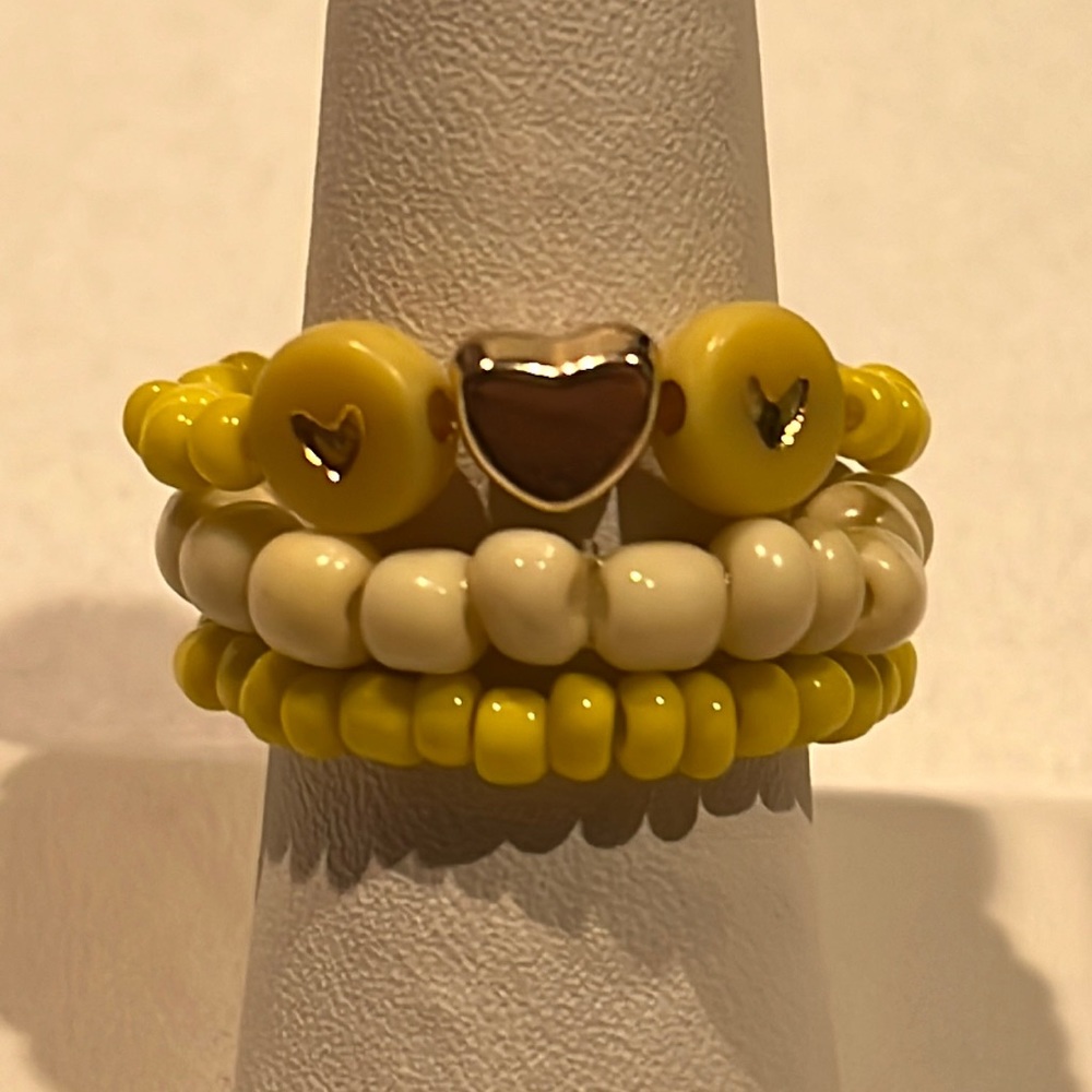 Handmade Yellow Hearts Beaded Ring Set, Stretchy